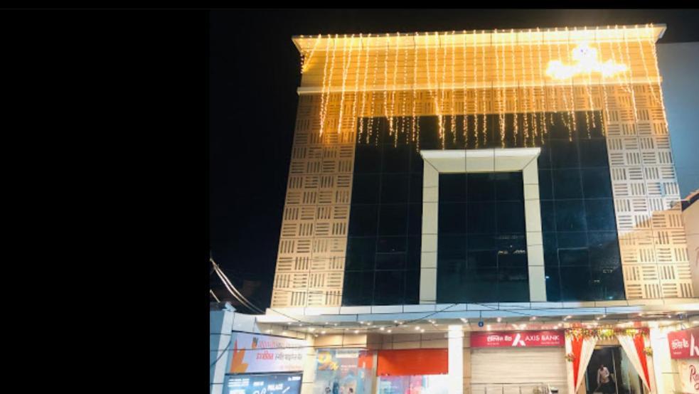 Hotel Royal Palace Hapur 外观 照片