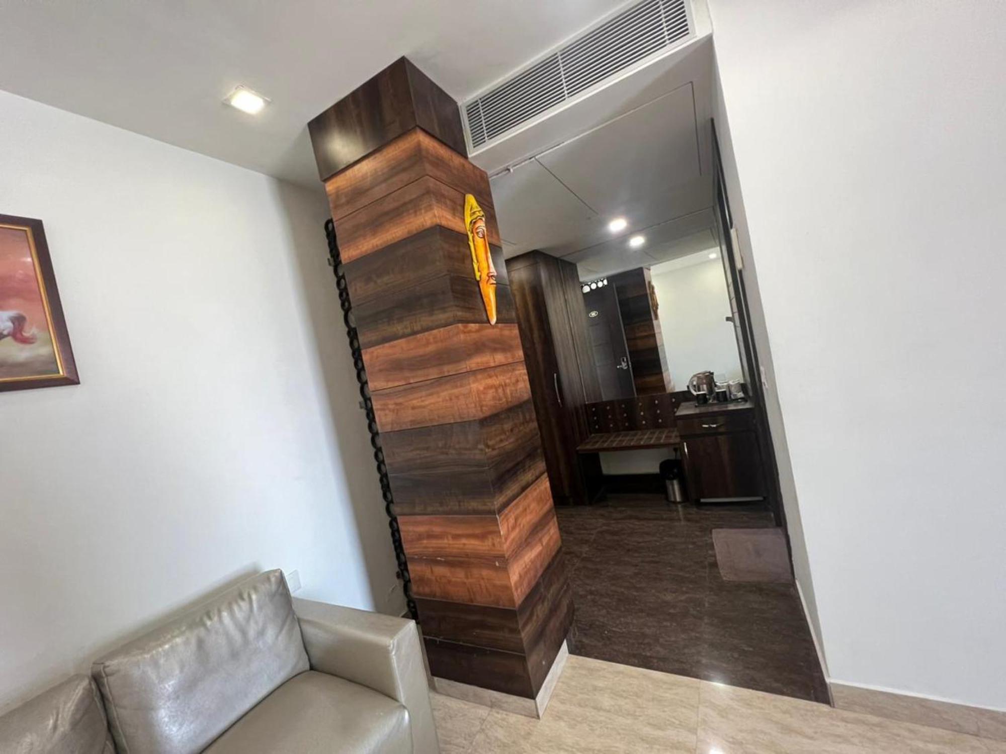 Hotel Royal Palace Hapur 外观 照片