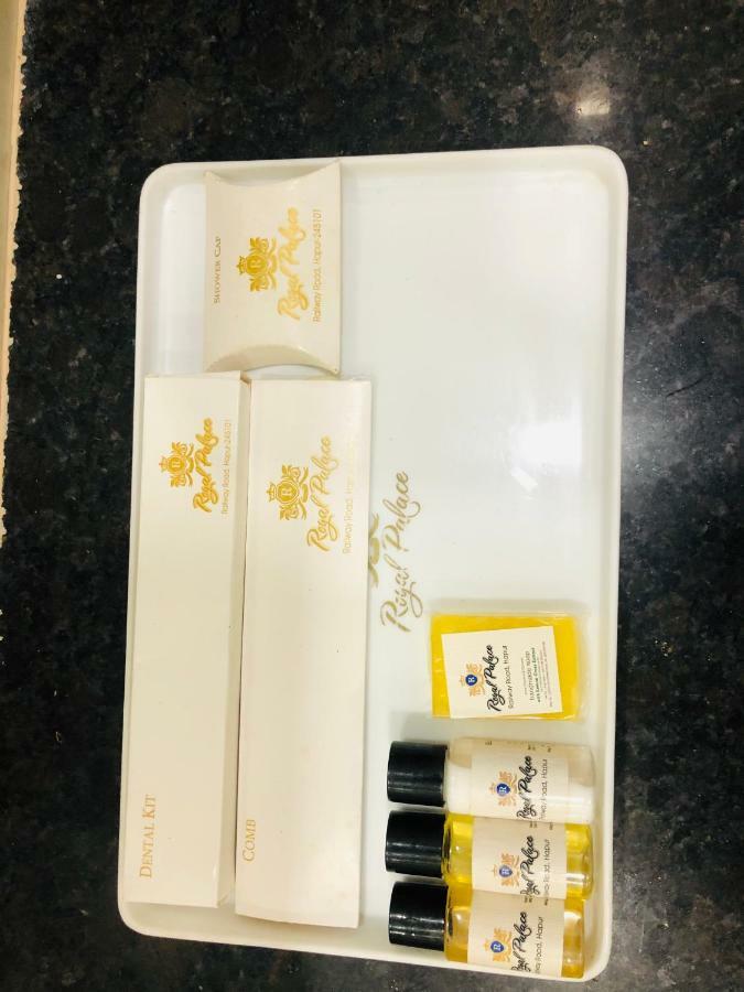 Hotel Royal Palace Hapur 外观 照片